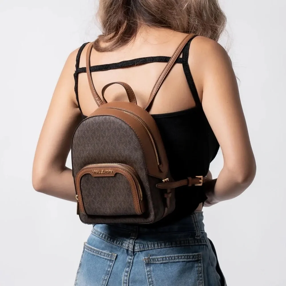 NWT Michael Kors XS Mini Jaycee Convertible Backpack - Picture 2 of 9